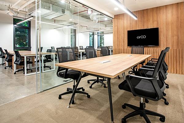 Văn phòng trọn gói CirCO Trần Quốc Thảo, Quận 3, TP.HCM - Vlook.vn