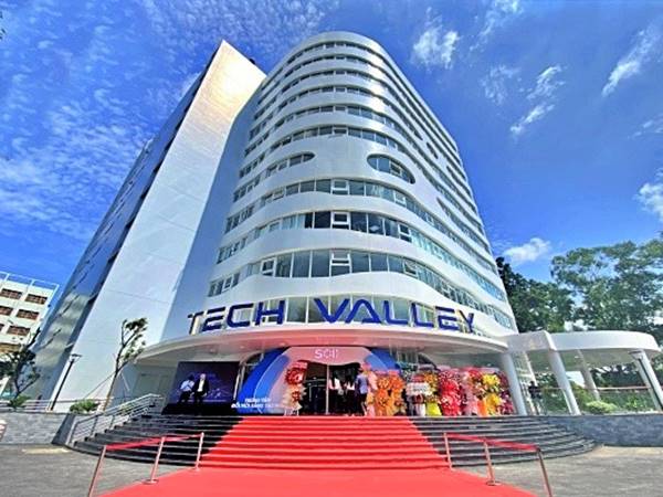 văn phòng trọn gói SoiHub Coworking Space • Saigon ICT Tower 2, Lô 46 Công viên phần mềm Quang Trung, Quận 12 - Vlook.vn